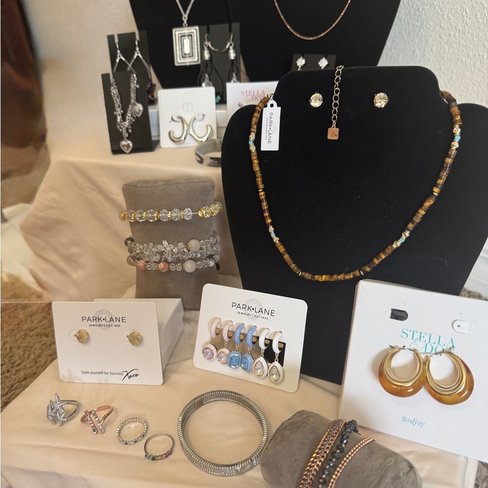Jewelry box clean out! Park Lane, Touchstone Crystal, Henri Bendel, Stella & Dot